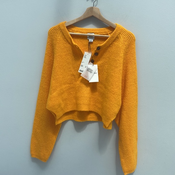 Urban Outfitters BDG Sweater - Picture 5 of 12